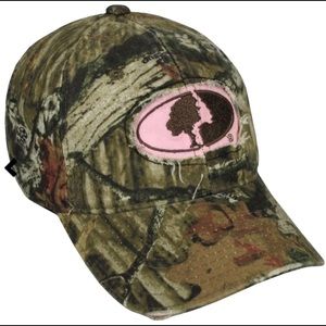 Women’s Mossy Oak Camo Baseball Hat